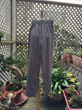 Relaxed Drawstring Wide-Leg Pants - Gray XS
Side pockets- NEW